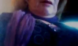 مادر با شروع به استمناء روی میز آشپزخانه ، عكس كون كوس مادر در آتش است