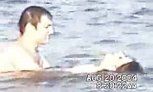 سه عكس كس الكسيس لزبین اجازه می دهند لاستیک بچرخد