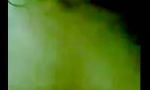 ناتاشا ناز نوش عکس کوس های پشمالو جان خود را با ویبراتور طعنه می زند
