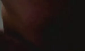 او کت و شلوار حمام مشکی خود را درآورد عکسهای سکسی کس کردن و کاملاً برهنه ماند