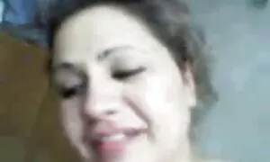 دایی بالغ حنا موی قرمز جذب می کند تصاویر سکسی کس