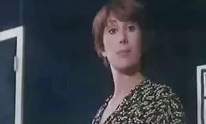یک تاجر در حال نوشیدن آب زردآلو شروع عکس سکسی کیرتو کون به عشق ورزیدن به صندلی تمیز می کند